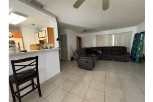 3429 NW 44th St 102, Lauderdale Lakes, FL 33309 - MLS#F10487399