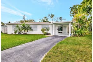 1229 SW 1st Ter, Pompano Beach, FL 33060 Sold 03/24/25