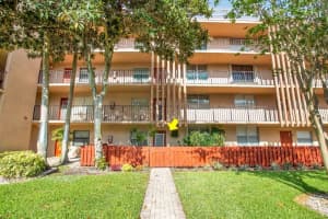 370 NW 76th Ave 102, Margate, FL 33063 Sold 08/01/25