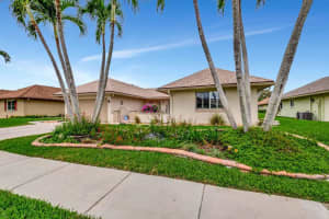 10265 Greentrail Dr N, Boynton Beach, FL 33436 - MLS#F10487589