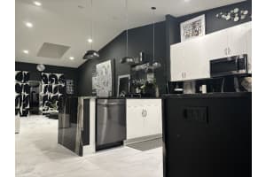 6111 Waldwick Cir, Delray Beach, FL 33484 Sold 10/01/25