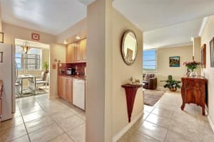 3113 S Ocean Dr 906, Hallandale Beach, FL 33009 - MLS#F10487764