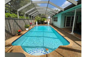 2400 NW 82nd Ave, Pembroke Pines, FL 33024 Sold 05/20/25