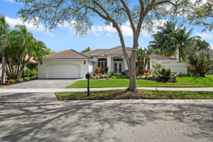 2694 Meadowood Ct, Weston, FL 33332 Sold 04/17/25