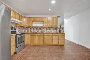 5216 NE 6th Ave B3, Oakland Park, FL 33334 - MLS#F10487833