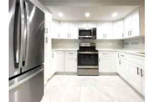 10121 W Sunrise Blvd 102, Plantation, FL 33322 Sold 03/25/25