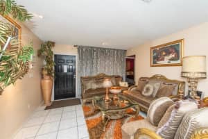 5414 SW 22nd St, West Park, FL 33023 Sold 07/16/25