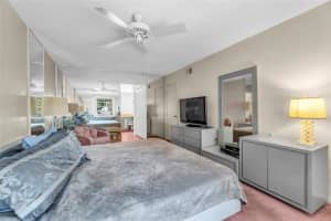 6249 Bay Club Dr 3, Fort Lauderdale, FL 33308 Sold 06/17/25