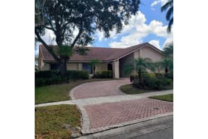 1100 NW 100th Way, Plantation, FL 33322 Sold 04/07/25