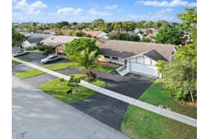 9531 NW 31st Pl, Sunrise, FL 33351 Sold 04/22/25