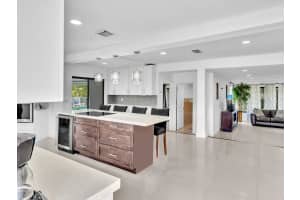 5901 W Broward Blvd, Plantation, FL 33317 - MLS#F10487938