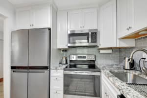 204 Coventry I 204, West Palm Beach, FL 33417 Sold 03/27/25