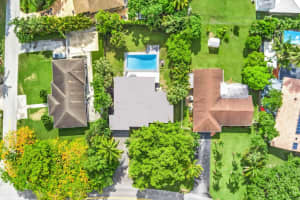 410 E Country Club Cir, Plantation, FL 33317 Sold 10/15/25