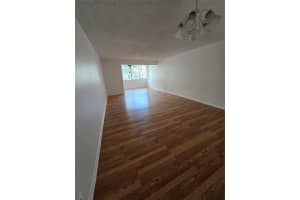 8000 Hampton Blvd 214, North Lauderdale, FL 33068 Sold 06/11/25