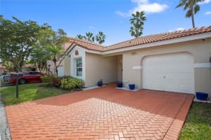 1230 Garden Rd, Weston, FL 33326 Sold 04/29/25