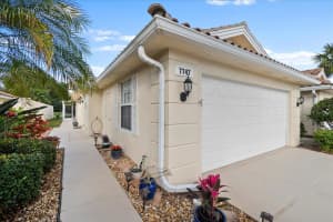 7747 SE Spicewood Cir, Hobe Sound, FL 33455 Sold 10/01/25