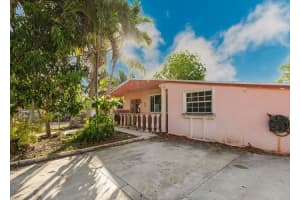 3610 SW 36th St, West Park, FL 33023 - MLS#F10488048