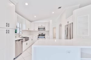 15462 SW 142nd St, Miami, FL 33196 Sold 05/06/25