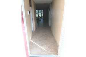 1030 W Country Club Dr 102, Margate, FL 33063 Sold 06/06/25