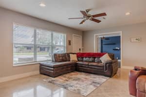 233 SW 14th Ct, Pompano Beach, FL 33060 Sold 05/05/25