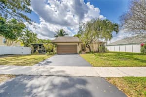 379 NW 38th Way, Deerfield Beach, FL 33442 Sold 07/01/25