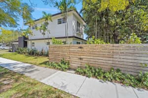 1180 Quail Ave, Miami Springs, FL 33166 Sold 08/25/25