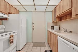 101 E Mcnab Rd 209, Pompano Beach, FL 33060 Sold 08/29/25