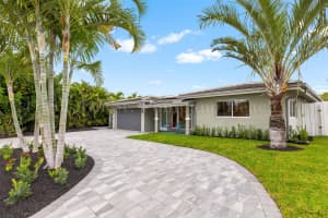 241 SE 4th St, Pompano Beach, FL 33060 Sold 06/24/25