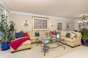 2110 N Ocean Blvd 11A, Fort Lauderdale, FL 33305 Sold 06/03/25