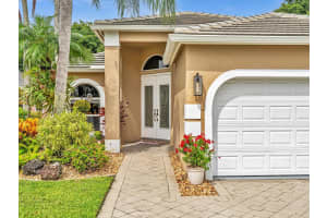 6105 Beaconwood Road, Lake Worth, FL 33467 Sold 06/30/25