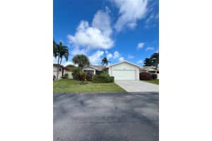 3 Fawlkland Cir, Boynton Beach, FL 33426 Sold 06/20/25