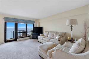 4900 N Ocean Blvd 1209, Lauderdale By The Sea, FL 33308 Sold 04/30/25