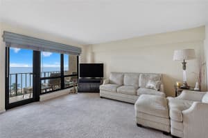 4900 N Ocean Blvd 1209, Lauderdale By The Sea, FL 33308 Sold 04/30/25