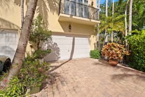 1127 NE 18th Ave 1127, Fort Lauderdale, FL 33304 - MLS#F10488316