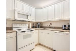 4750 22nd Court, Lauderhill, FL 33313 - MLS#F10488376