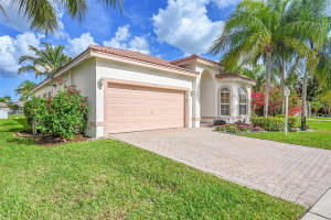 4715 NW 119th Ave, Coral Springs, FL 33076 Sold 05/05/25