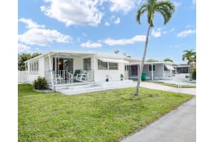 1640 SW 83rd Ter, Davie, FL 33324 Sold 05/27/25