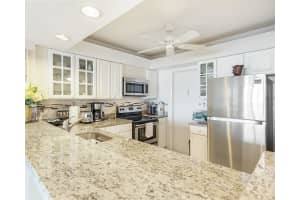 1400 S Ocean Dr 1703, Hollywood, FL 33019 - MLS#F10488404