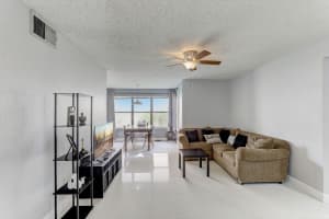 2900 S University Dr 9102, Davie, FL 33328 Sold 05/30/25