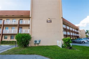 9041 Sunrise Lakes Blvd 206, Sunrise, FL 33322 - MLS#F10488430