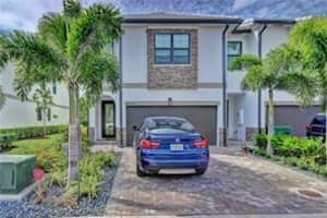 4509 E Aqua Bella Ln 4509, Fort Lauderdale