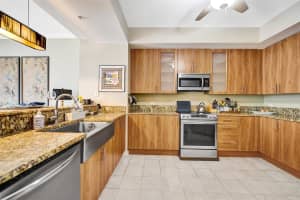2617 NE 14th Ave 401, Wilton Manors, FL 33334 - MLS#F10488454