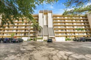 3300 W Rolling Hills Cir 608, Davie, FL 33328 Sold 08/22/25