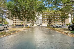 3300 W Rolling Hills Cir 608, Davie, FL 33328 Sold 08/22/25