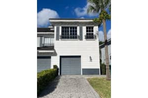 3515 Nw 13th St, Lauderhill