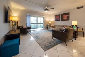 2737 S Oakland Forest Dr 103, Oakland Park, FL 33309 Sold 04/28/25