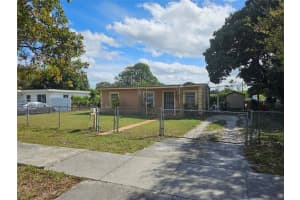 2520 NW 160th St, Miami Gardens, FL 33054 Sold 11/06/25