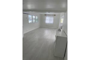 2261 SW 87th Ter, Davie, FL 33324 Sold 06/12/25