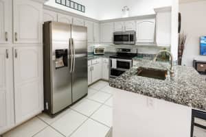 10301 NW 17th Ct, Plantation, FL 33322 Sold 04/30/25