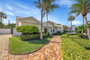 8 Oneida Ln, Sea Ranch Lakes, FL 33308 - MLS#F10488587